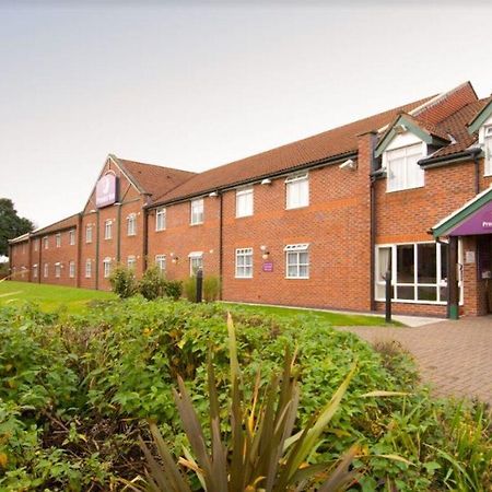 Premier Inn Runcorn Bagian luar foto