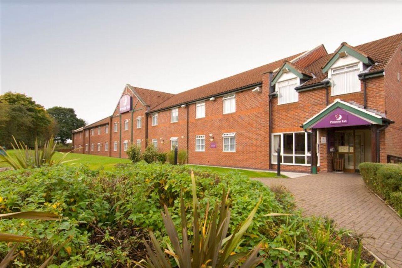 Premier Inn Runcorn Bagian luar foto