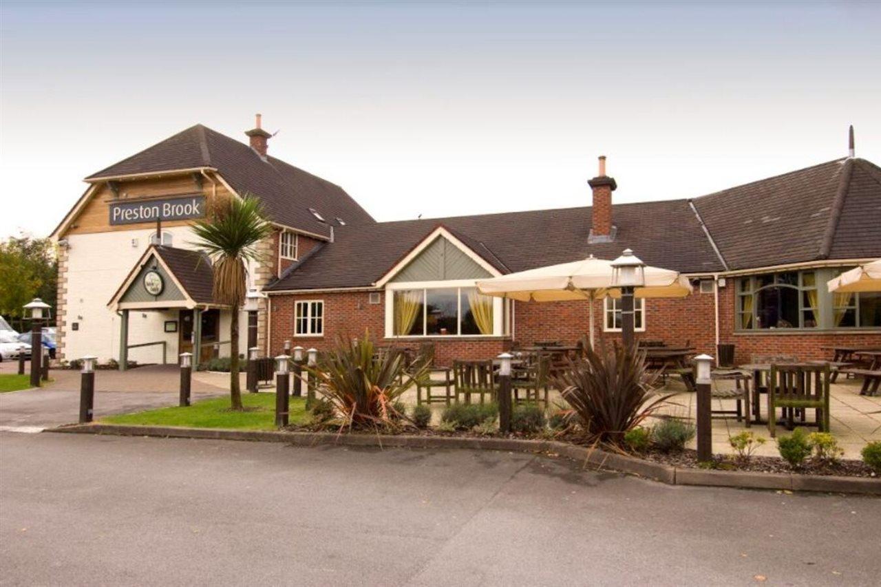 Premier Inn Runcorn Bagian luar foto