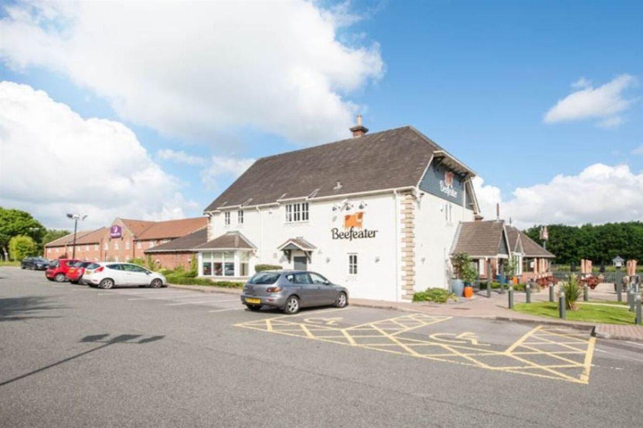 Premier Inn Runcorn Bagian luar foto
