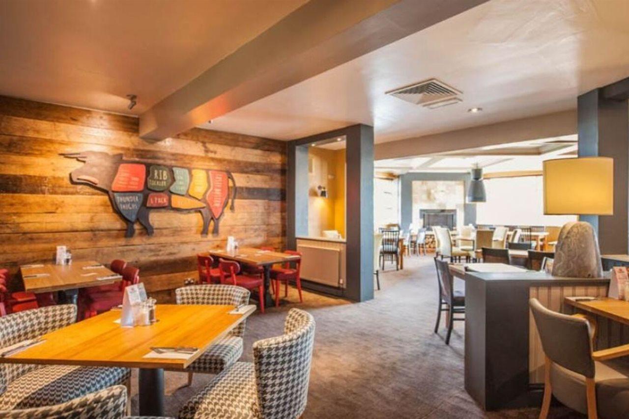 Premier Inn Runcorn Bagian luar foto